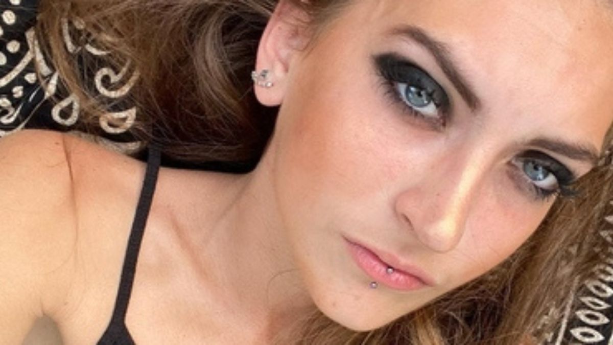 “Nessuno ci ha aiutato”. Ilaria muore a soli 24 anni, lo strazio del papà