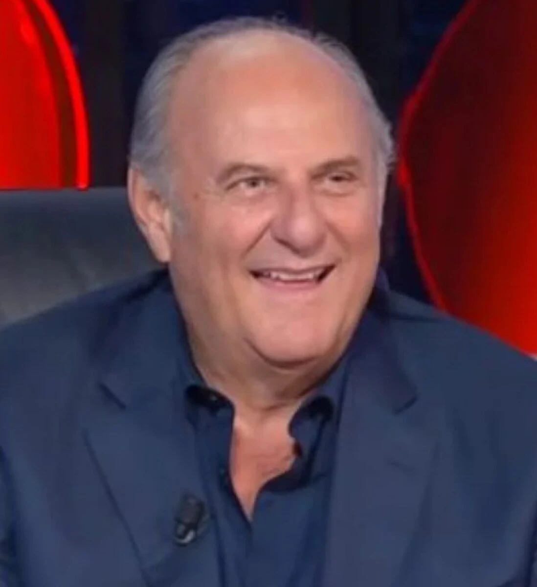 Gerry Scotti durante una puntata dello show