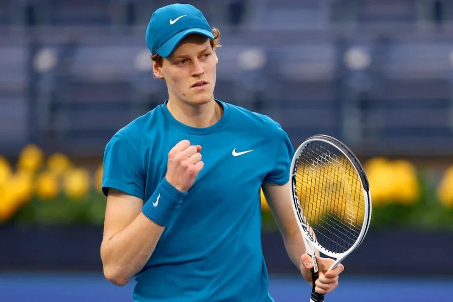 Jannik Sinner durante la conferenza stampa dopo la vittoria alle Atp Finals