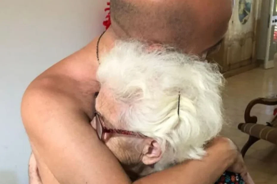 Lutto Cantante Italiano