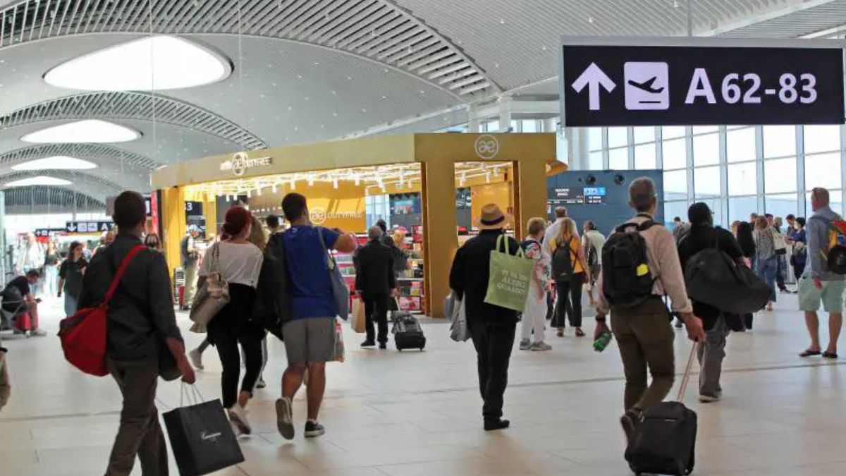voli cancellati caos aeroporti