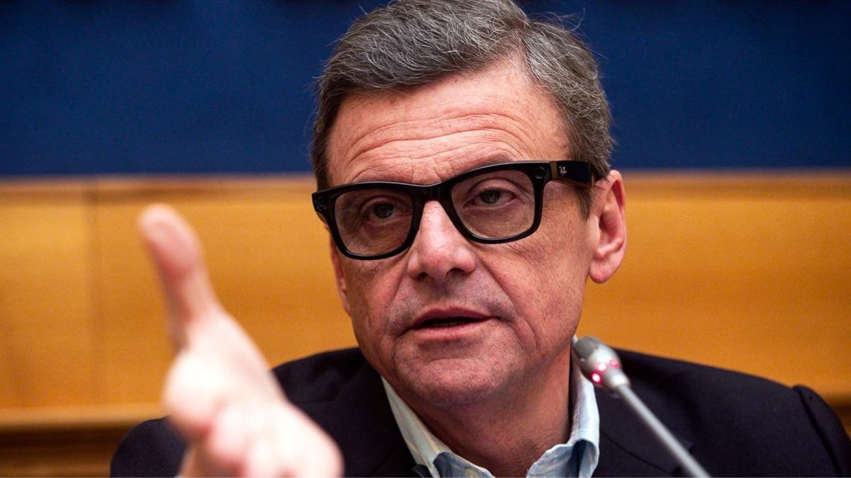 “Meglio pirla che putiniano!”. Calenda infuriato col famoso giornalista: quella vignetta proprio non gli va giù “Meglio pirla che putiniano!”. Calenda infuriato col famoso giornalista: quella vignetta proprio non gli va giù