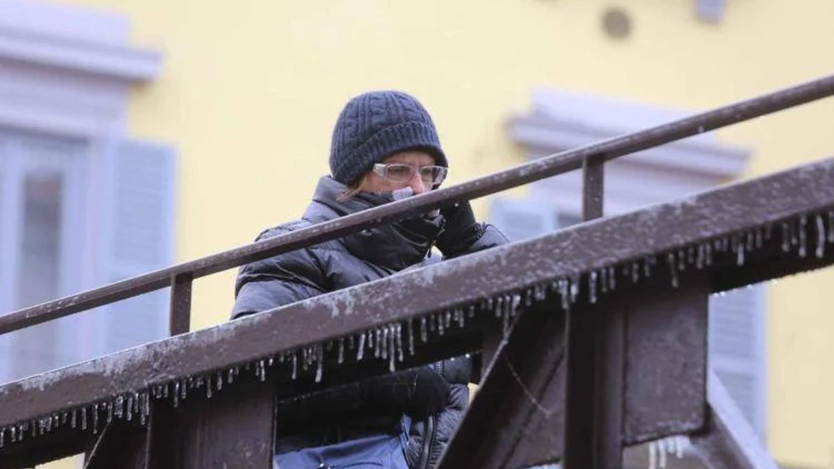 “Aria artica e nevicate”. Il Winter Vortex si abbatte sull’Italia: gelo totale, le previsioni “Aria artica e nevicate”. Il Winter Vortex si abbatte sull’Italia: gelo totale, le previsioni