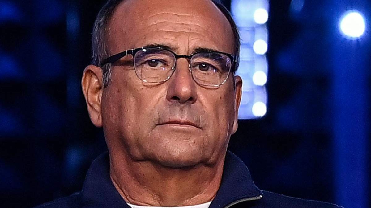 “Devo fermarmi, niente Sanremo”. Il big lo annuncia così: l’annuncio che spiazza tutti