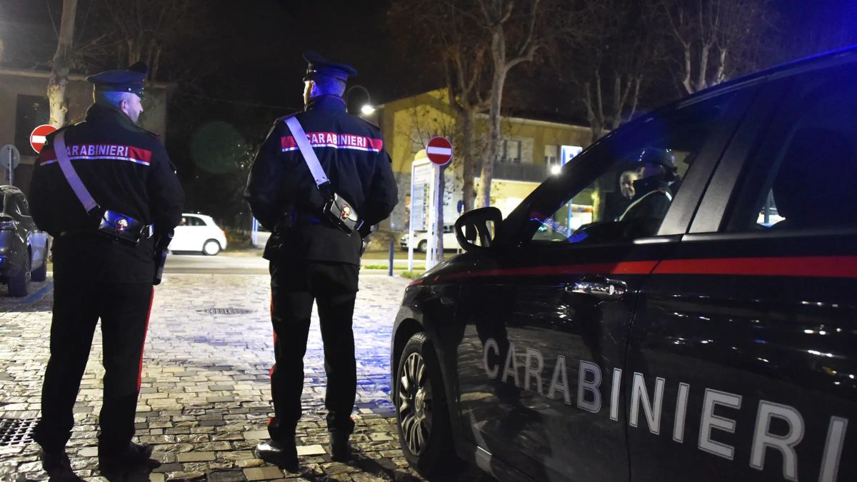 marito moglie aggrediti casa