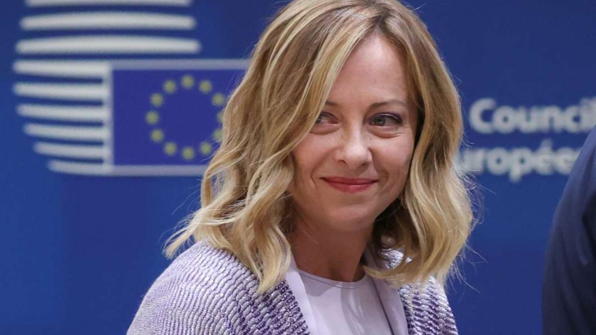 “Meloni una politica vera!”. Chi cambia idea a sinistra: giravolta clamorosa