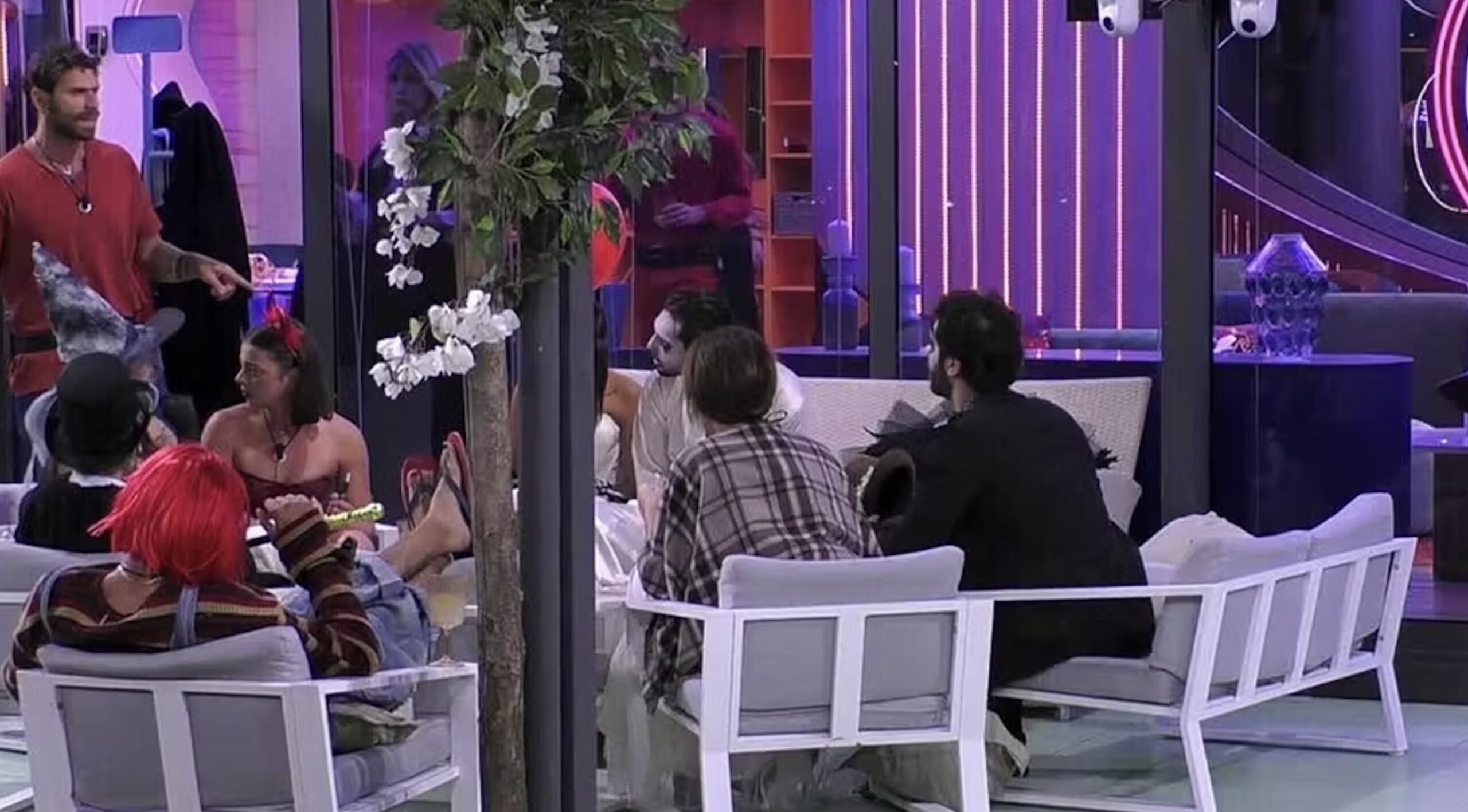 “L’hanno visto tutti”. Grande Fratello shock, rottura clamorosa in diretta. E ora parla lei