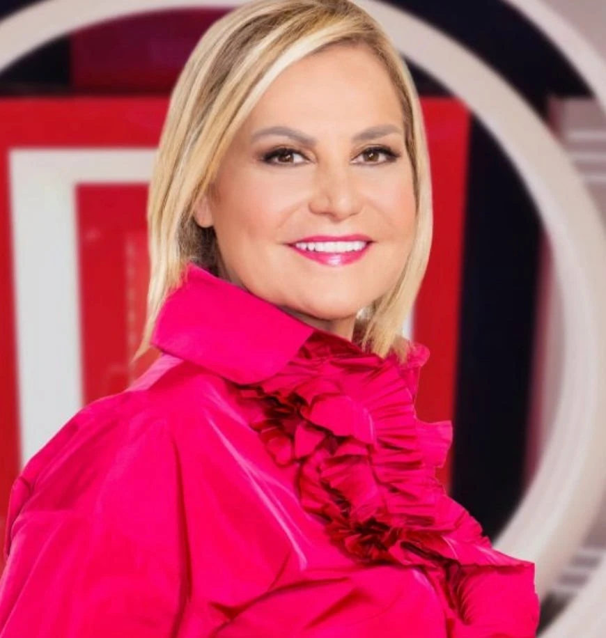 Simona Ventura durante la diretta del Grande Fratello
