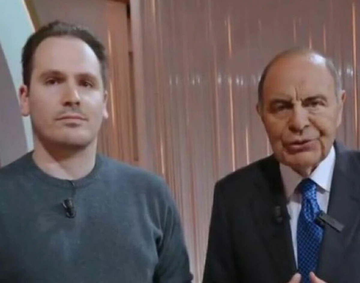 Andrea Sempio e Bruno Vespa nello studio di Porta a Porta