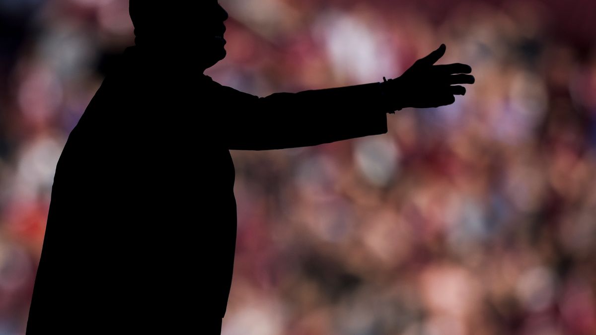 Serie A, rivoluzione al Genoa: Vieira lascia la panchina in accordo con la società Serie A, rivoluzione al Genoa: Vieira lascia la panchina in accordo con la società