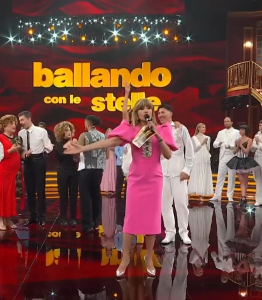 Milly Carlucci e Selvaggia Lucarelli a Ballando con le stelle