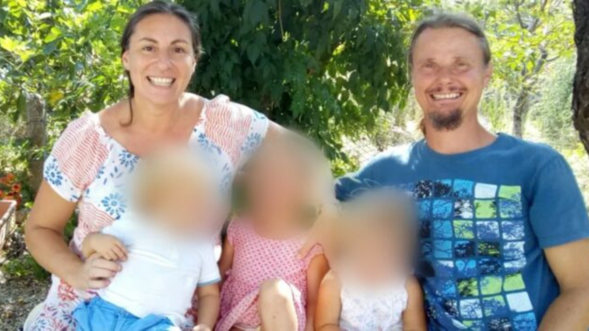 Famiglia nel bosco, l’ordinanza del Tribunale dei minori: cosa manca per far tornare i bimbi a casa