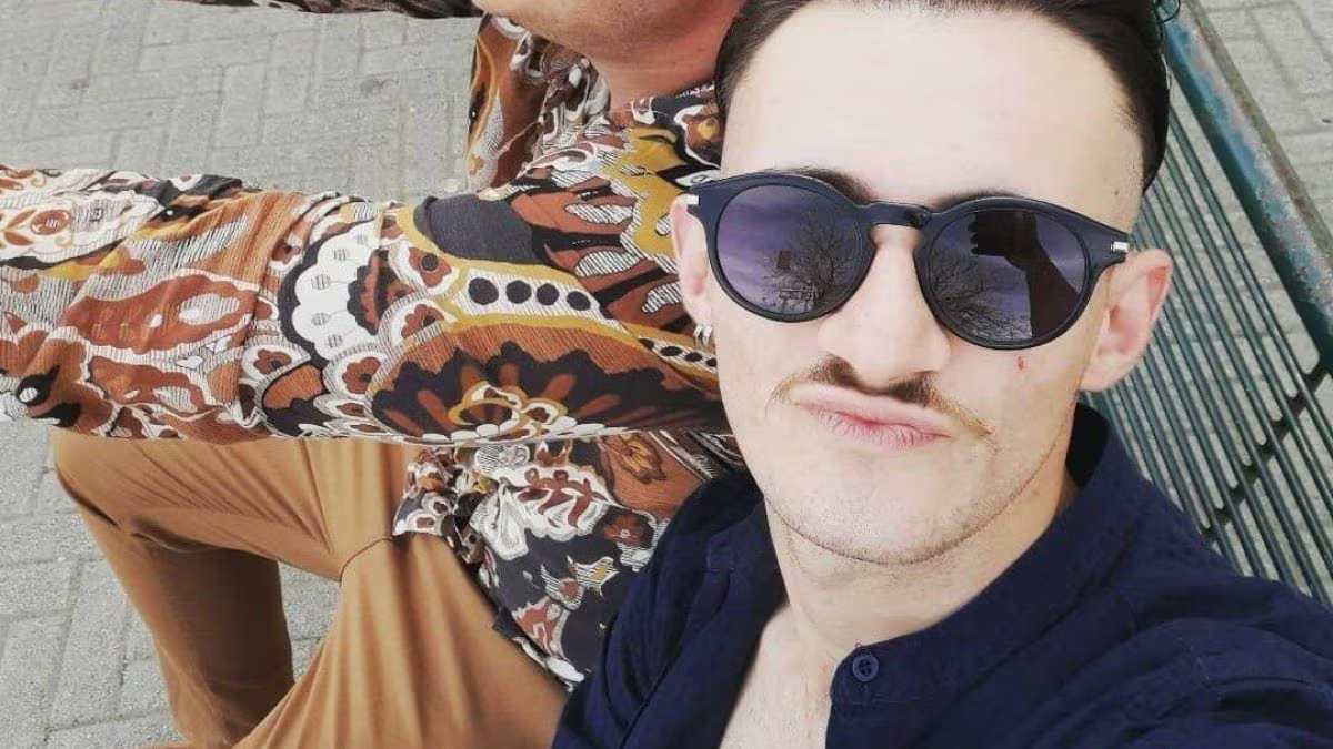 Sport italiano in lutto, sbanda con l’auto e si schianta contro un palo: addio campione