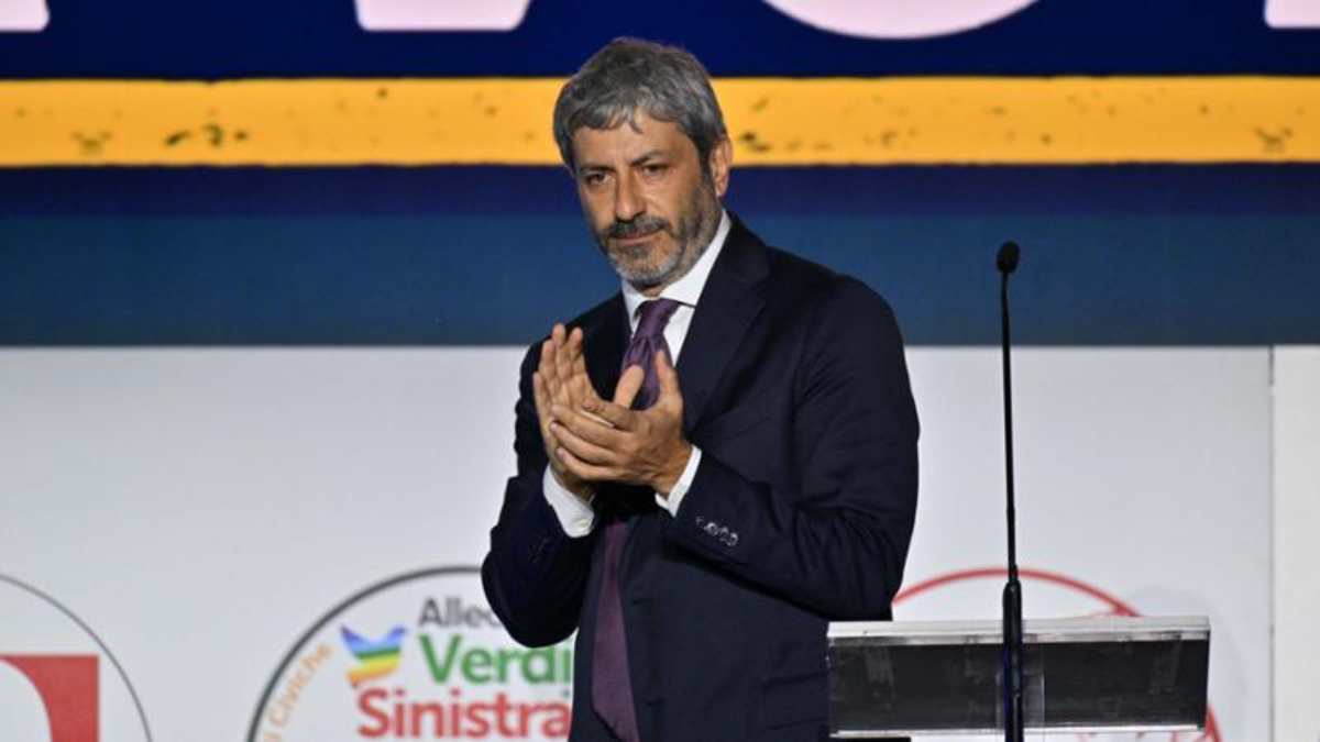 Elezioni regionali in Campania, Roberto Fico è il nuovo presidente Elezioni regionali in Campania, Roberto Fico è il nuovo presidente
