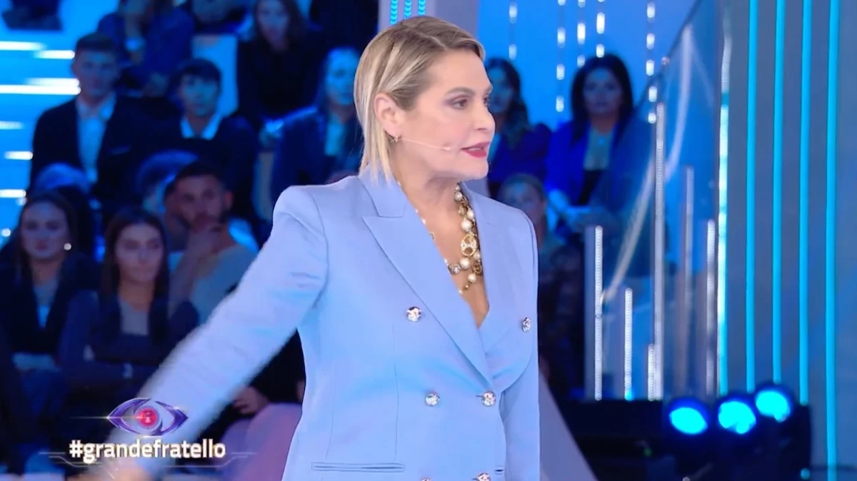 Simona Ventura in una puntata del Grande Fratello