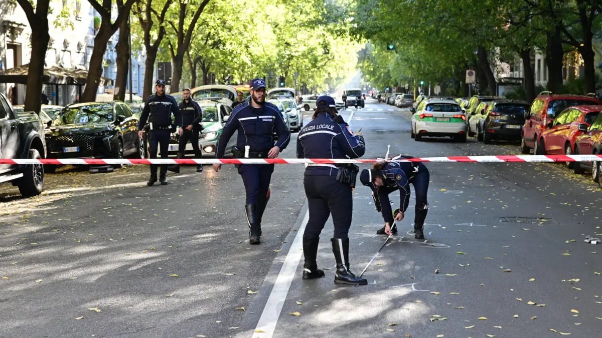 “È fuggito!”. Orrore in Italia, travolto e ucciso sulle strisce: il volo atroce sull’asfalto