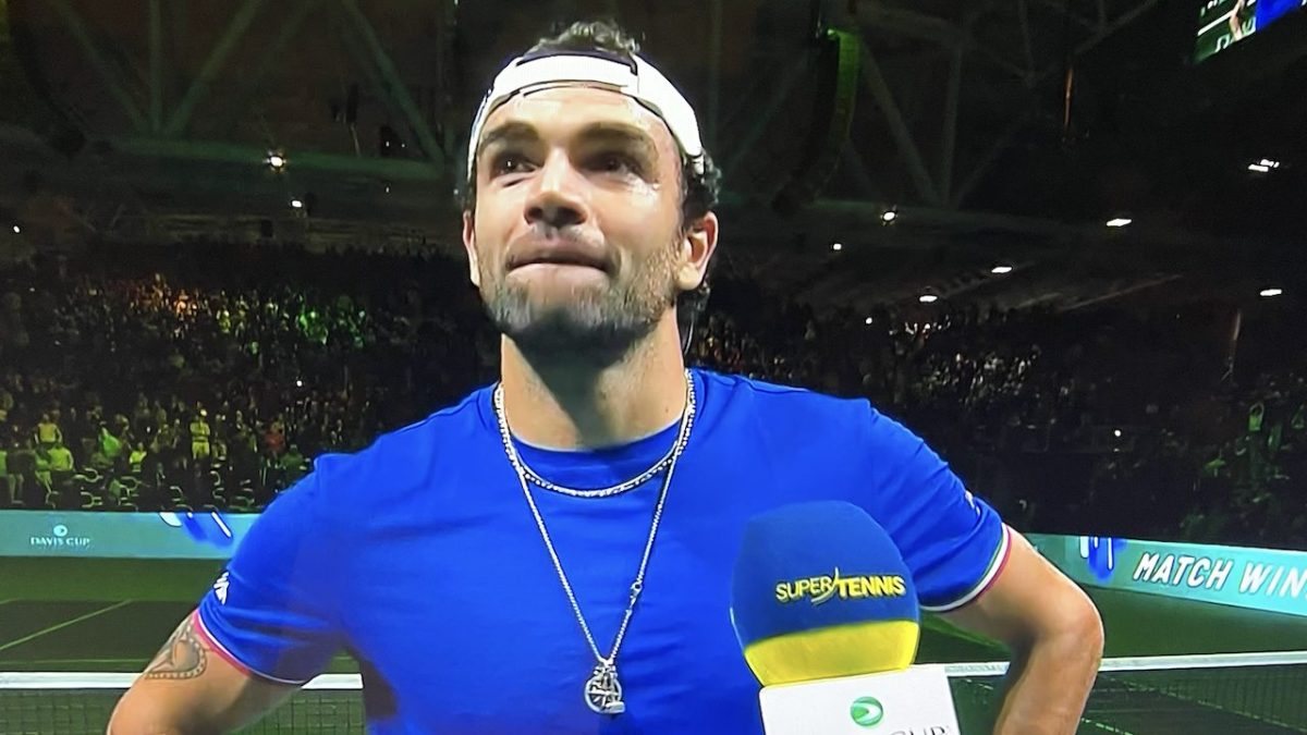 Coppa Davis, Berrettini in lacrime alla fine del match: cos’è successo, le sue parole