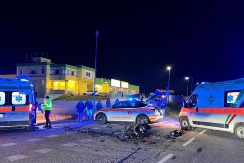 incidente moto mantova morto 29enne