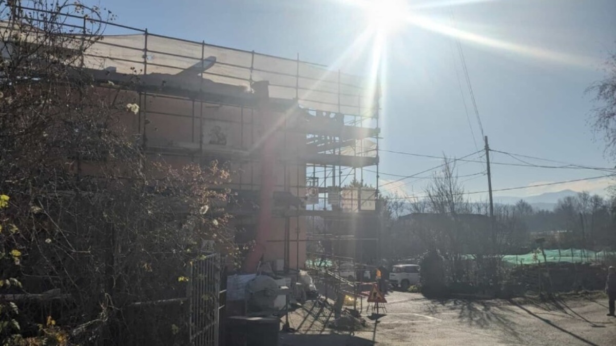 incidente operaio cade muore