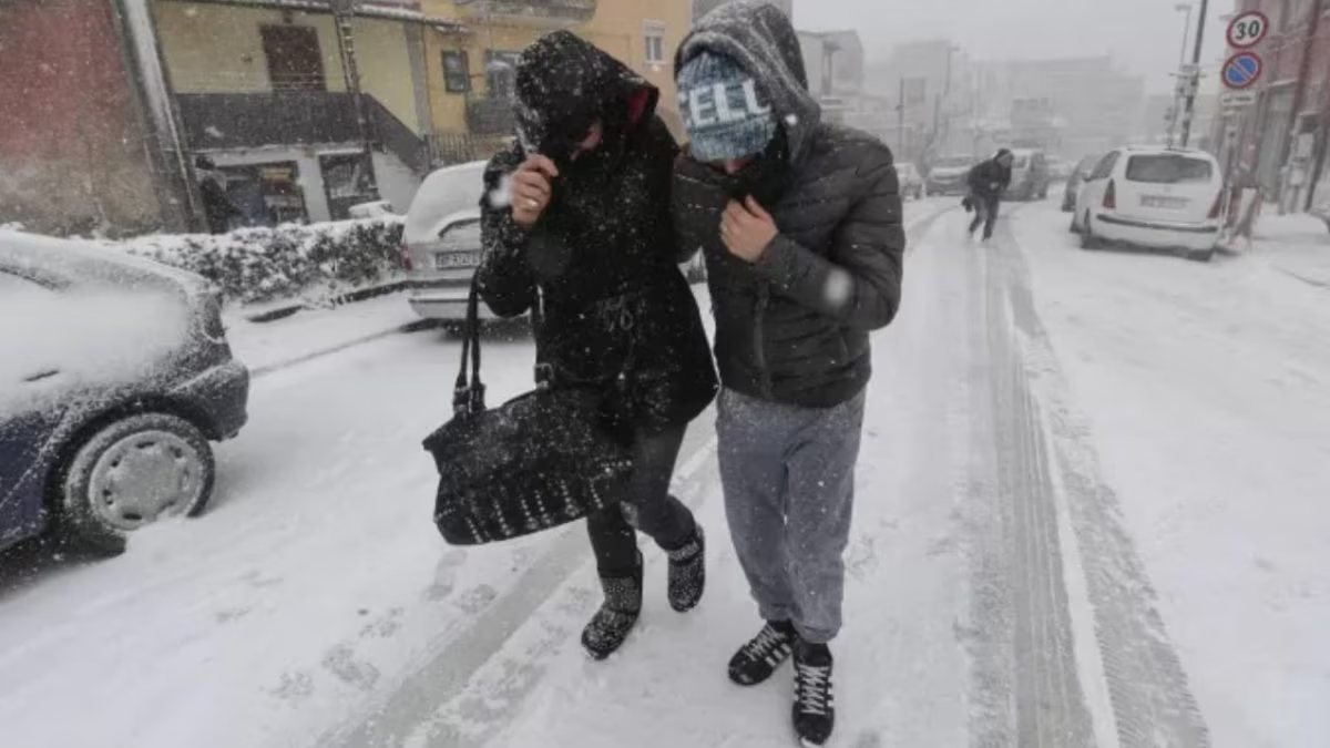 “Arriva il gelo artico”. Meteo, prima ondata di freddo in Italia. Ecco quando “Arriva il gelo artico”. Meteo, prima ondata di freddo in Italia. Ecco quando