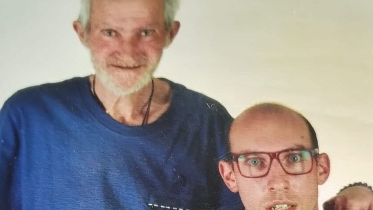 Italia, padre e figlio spariti nel nulla: “Avvistati proprio lì l’ultima volta” Italia, padre e figlio spariti nel nulla: “Avvistati proprio lì l’ultima volta”