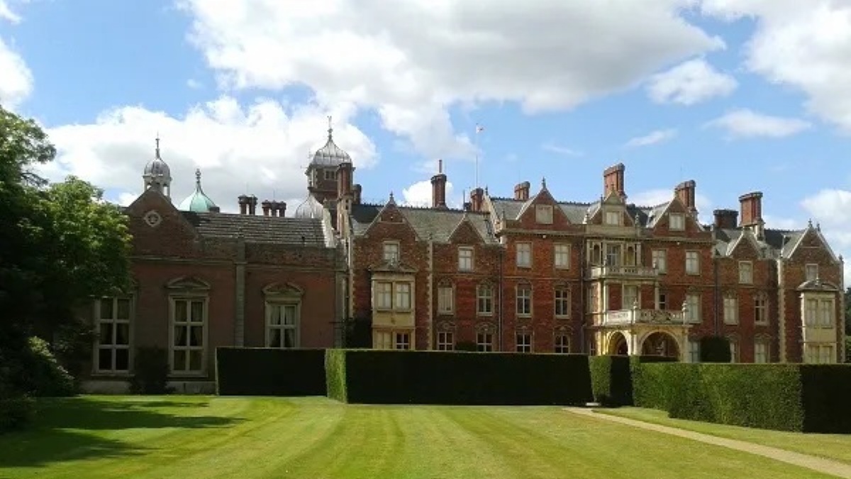 re carlo parco animali muoiono