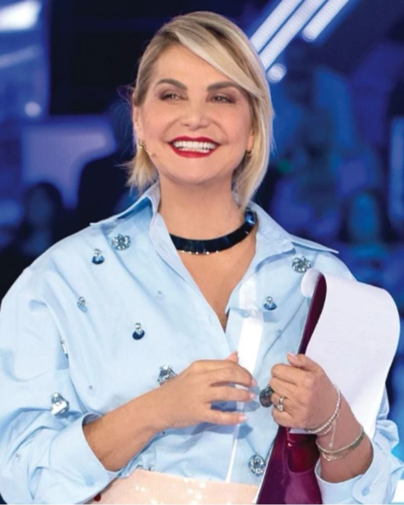 Simona Ventura sul set del Grande Fratello