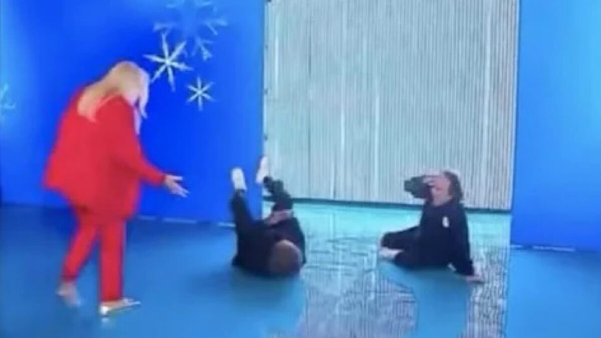 Caduta Ricchi e Poveri, Mara Venier rompe il silenzio: “Come stanno” Caduta Ricchi e Poveri, Mara Venier rompe il silenzio: “Come stanno”