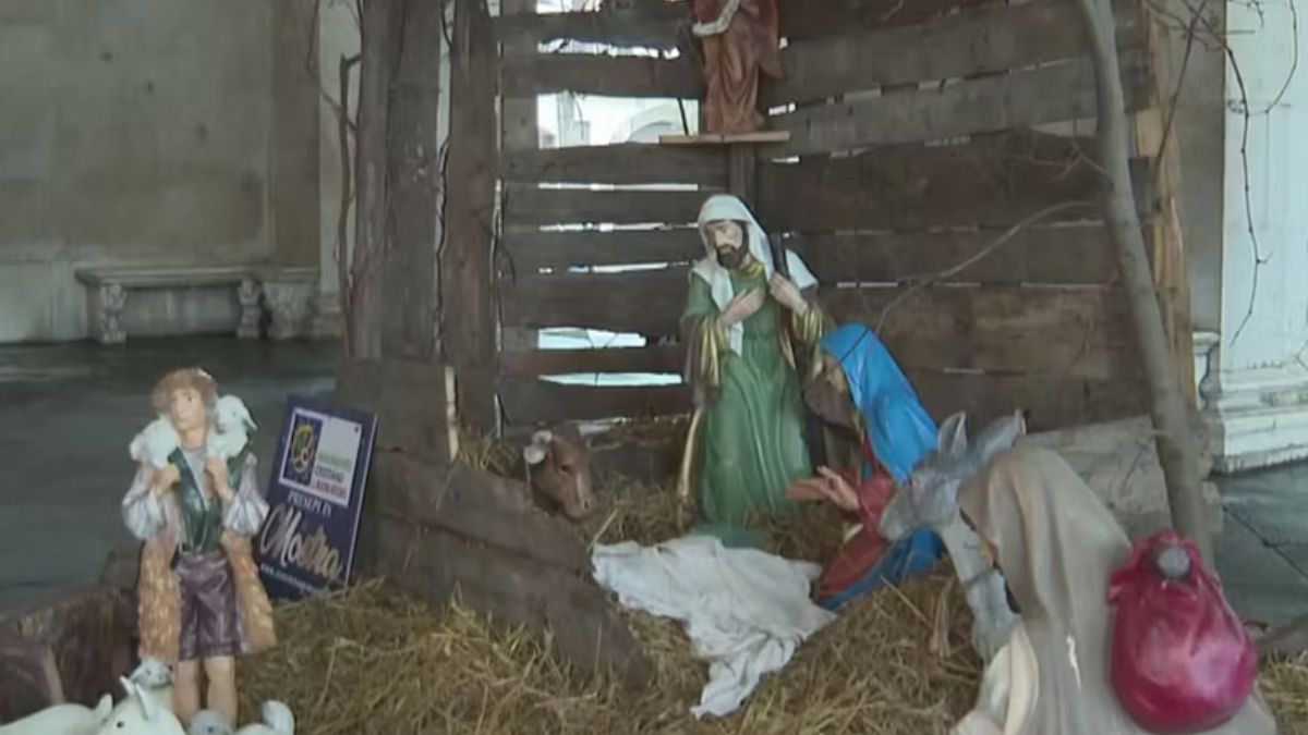 ha distrutto tutto vandalizzato il presepe cos236 inneggiava ad allah cosa 232 successo da Thesocialpost.it ha distrutto tutto vandalizzato il presepe cos236 inneggiava ad allah cosa 232 successo