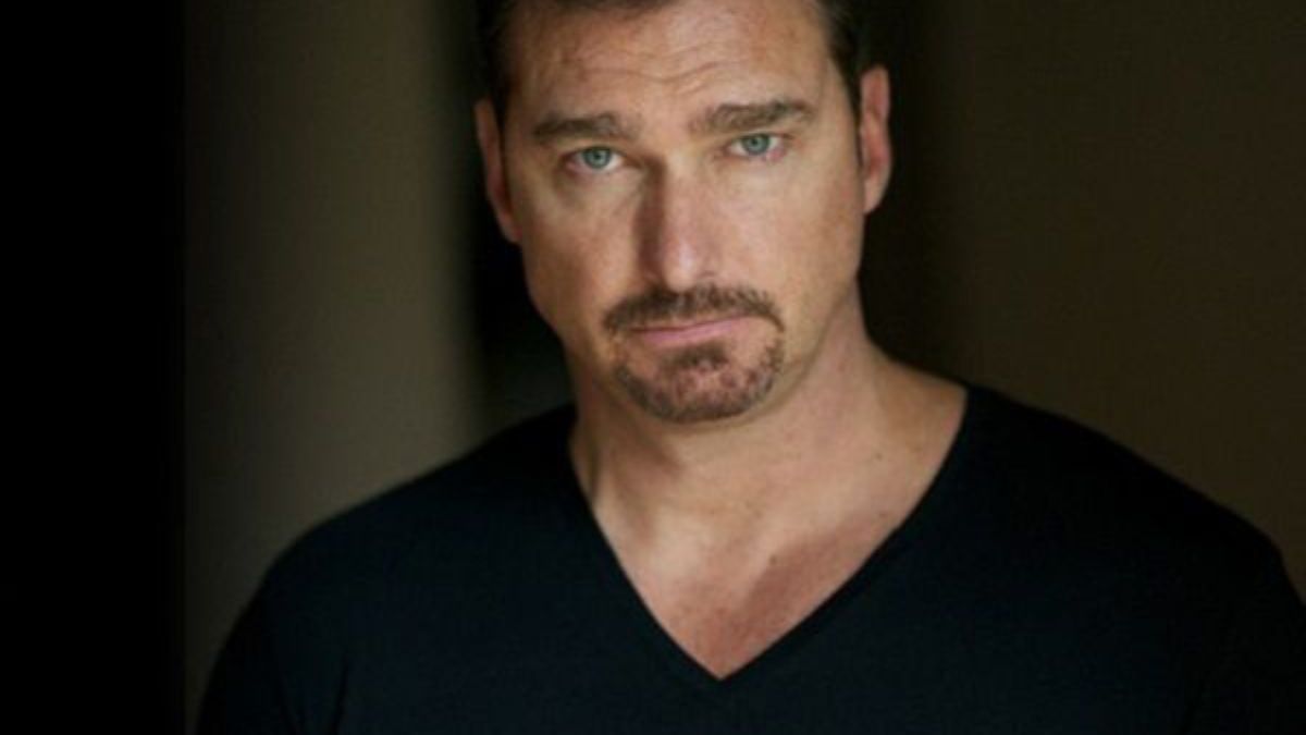 non c8217232 pi249 dramma nel cinema l8217attore 232 morto a 57 anni il terribile annuncio da Thesocialpost.it non c8217232 pi249 dramma nel cinema l8217attore 232 morto a 57 anni il terribile annuncio