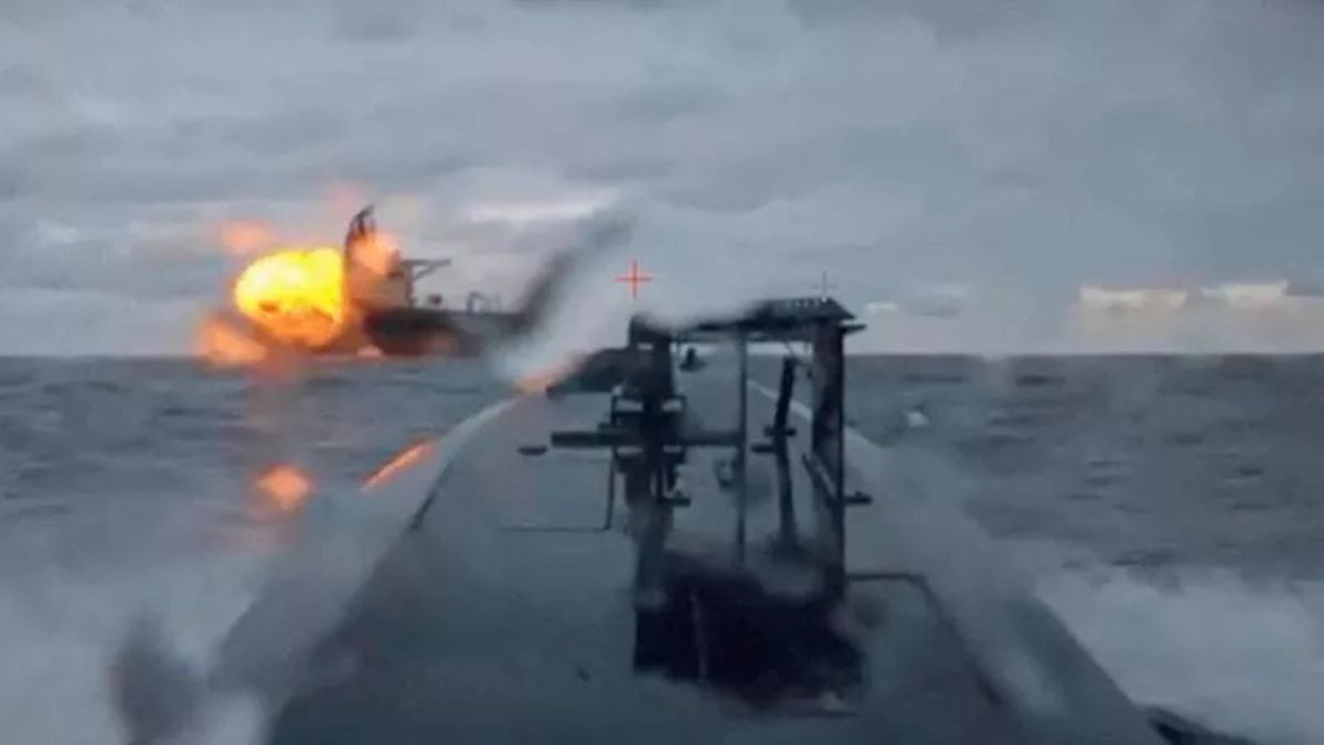 ucraina resa dei conti nel mar nero scoppia la guerra delle petroliere da Thesocialpost.it ucraina resa dei conti nel mar nero scoppia la guerra delle petroliere