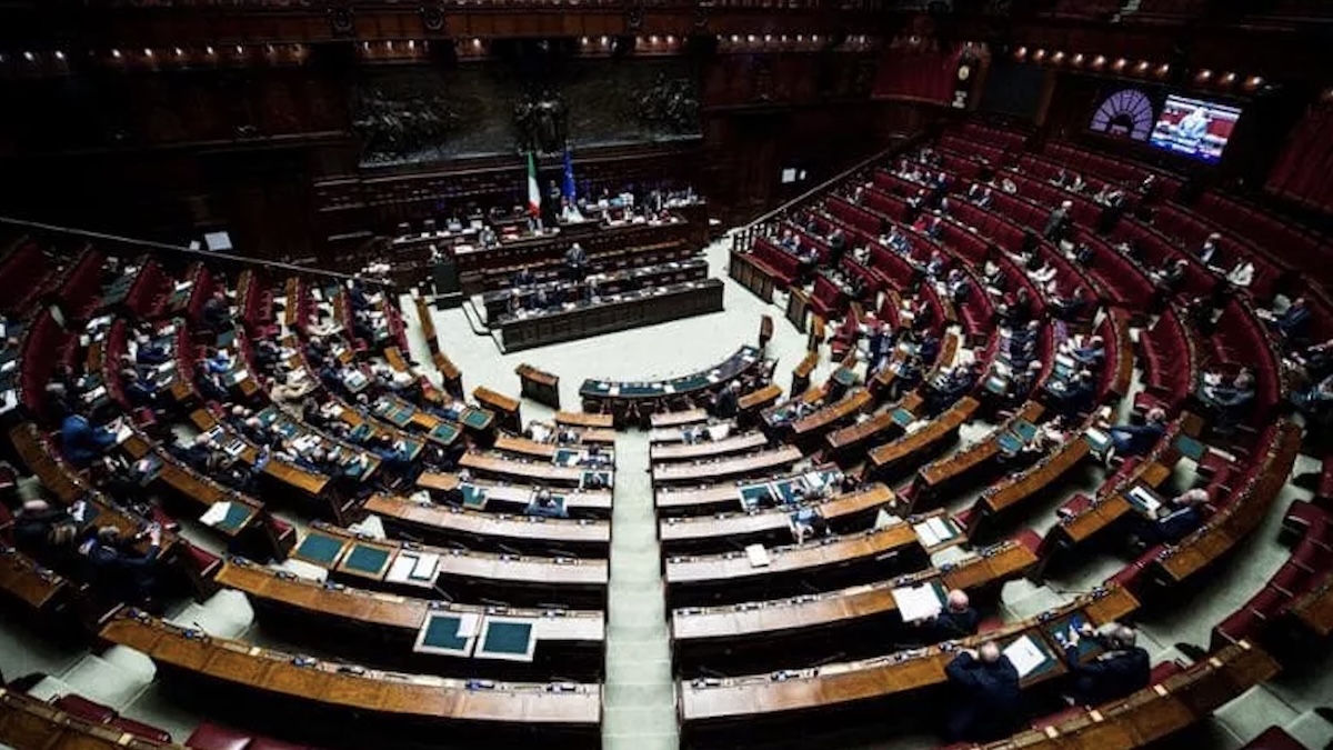 La nuova legge elettorale a misura di maggioranza: proporzionale e premio per far vincere la destra