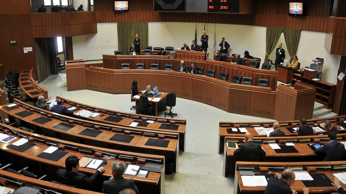 Todde silura Bartolazzi: terremoto nella sanità sarda Todde silura Bartolazzi: terremoto nella sanità sarda