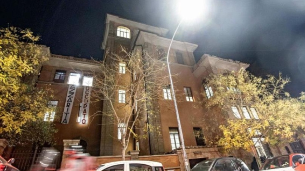 occupazione al liceo azzarita proteste e feste a pagamento famiglie e studenti in allarme da Thesocialpost.it occupazione al liceo azzarita proteste e feste a pagamento famiglie e studenti in allarme