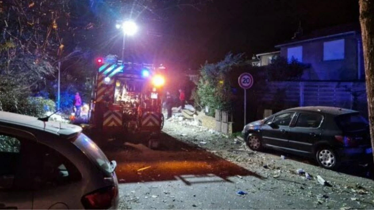 esplosione in un palazzo almeno 6 morti tra le vittime due bambini da Thesocialpost.it esplosione in un palazzo almeno 6 morti tra le vittime due bambini