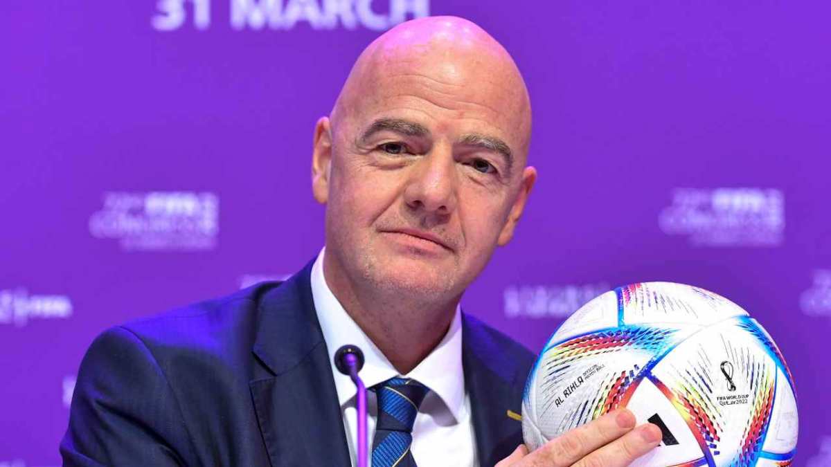 Infantino indagato, la pesante accusa al numero uno Fifa: c’entra anche Trump