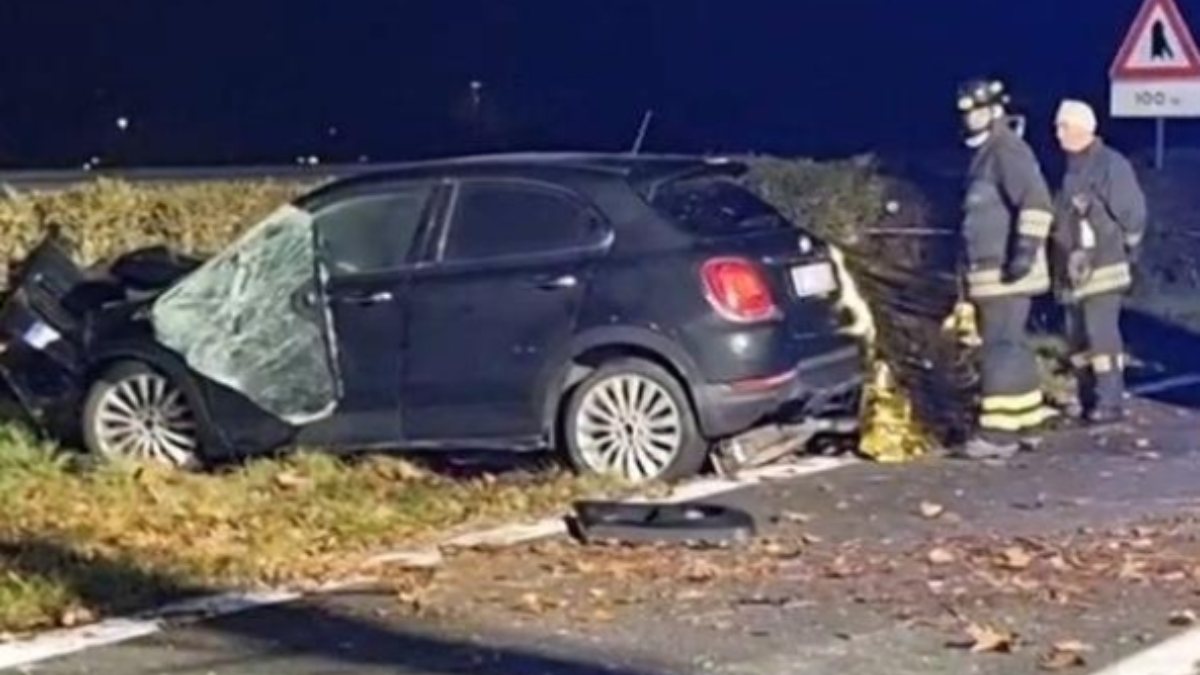 Neonata morta sull’A5, il conducente del furgone: “L’ho scambiata per un cinghiale”. Poi viene fuori tutto, è shock Neonata morta sull’A5, il conducente del furgone: “L’ho scambiata per un cinghiale”. Poi viene fuori tutto, è shock