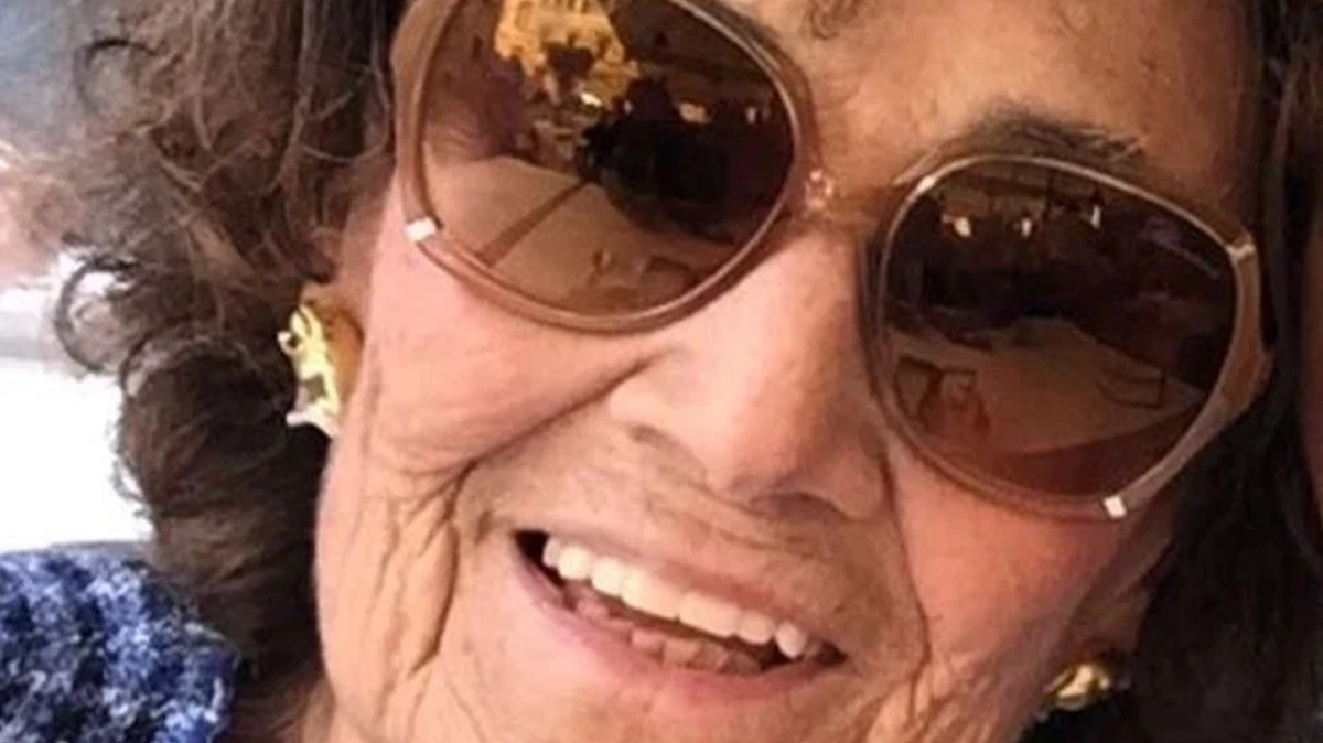 addio signora il triste annuncio ci lascia un simbolo di eleganza e intelligenza italiana da Thesocialpost.it addio signora il triste annuncio ci lascia un simbolo di eleganza e intelligenza italiana