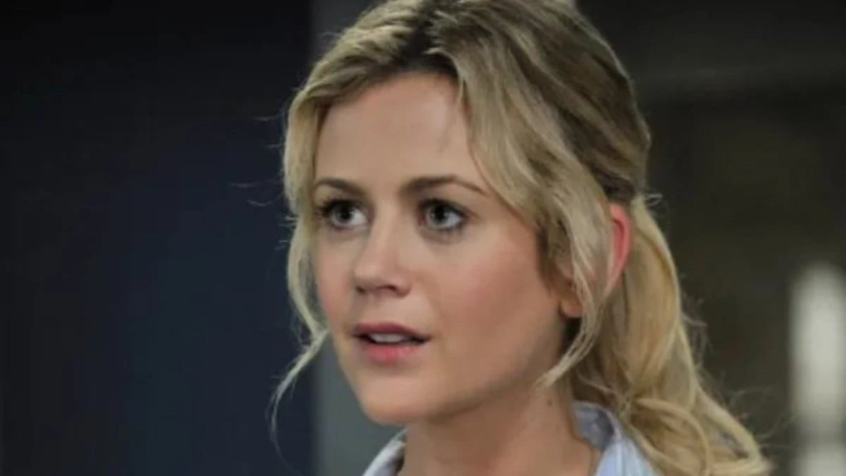 tv in lutto addio all8217amata attrice della famosa serie 200 morta all8217improvviso da Thesocialpost.it tv in lutto addio all8217amata attrice della famosa serie 200 morta all8217improvviso