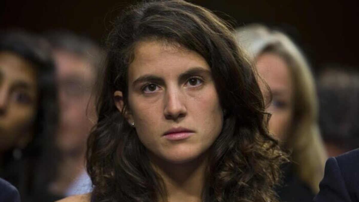 Continua la maledizione della grande famiglia, è morta anche lei! Aveva solo 35 anni