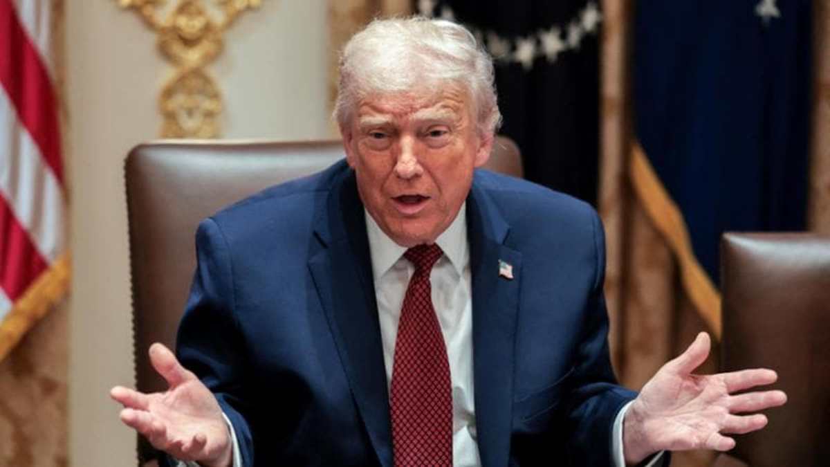 Trump attacca l’Europa e l’Ucraina: “Leader deboli, Kiev sta perdendo la guerra” Trump attacca l’Europa e l’Ucraina: “Leader deboli, Kiev sta perdendo la guerra”