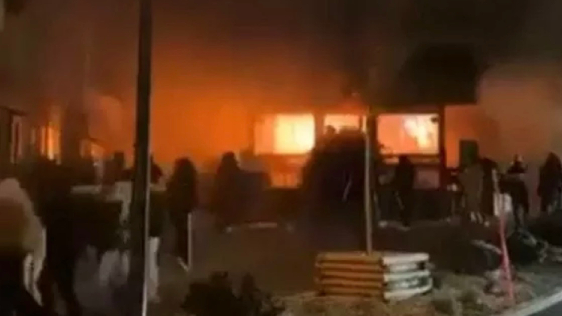 Svizzera, esplosione in un bar a Crans Montana: morti e feriti nella notte nella località sciistica di lusso Svizzera, esplosione in un bar a Crans Montana: morti e feriti nella notte nella località sciistica di lusso