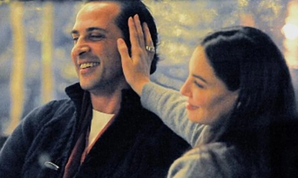 Altra immagine di Francesca Chillemi e Eugenio Grimaldi durante la serata a Roma, foto del settimanale Oggi
