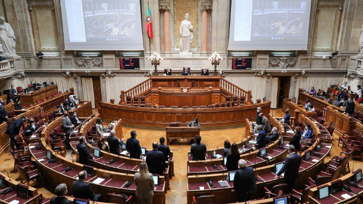 Elezioni presidenziali Portogallo, il socialista Seguro in testa: probabile ballottaggio