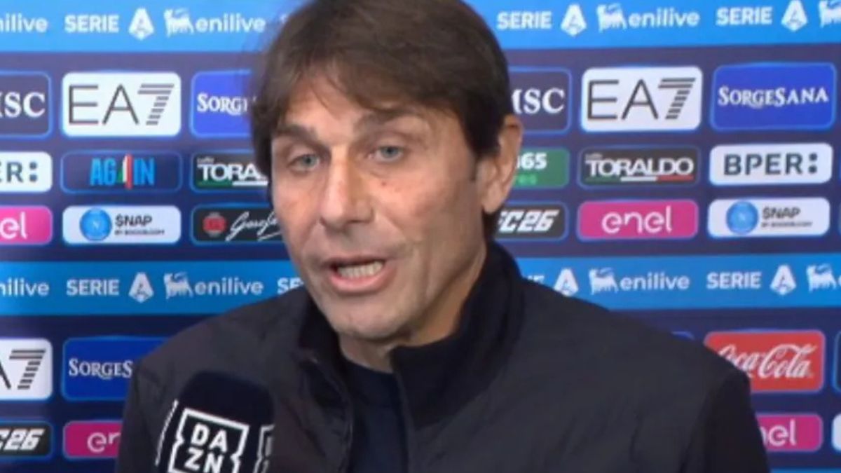doppio rigore negato al napoli contro la juventus polemiche e rabbia di conte da Thesocialpost.it doppio rigore negato al napoli contro la juventus polemiche e rabbia di conte