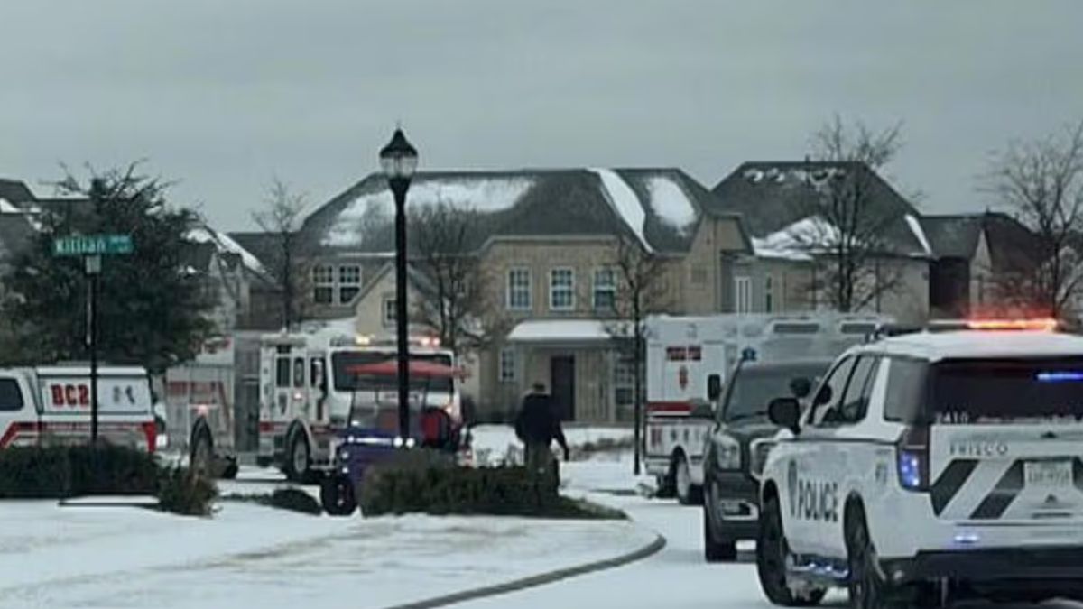 Si fanno trainare dall’auto con lo slittino, poi lo schianto: muoiono giovanissime Si fanno trainare dall’auto con lo slittino, poi lo schianto: muoiono giovanissime