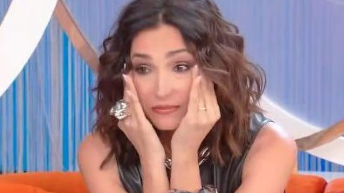 Caterina Balivo non trattiene le lacrime a La Volta Buona: “Non ce la faccio”. La conduttrice racconta tutto