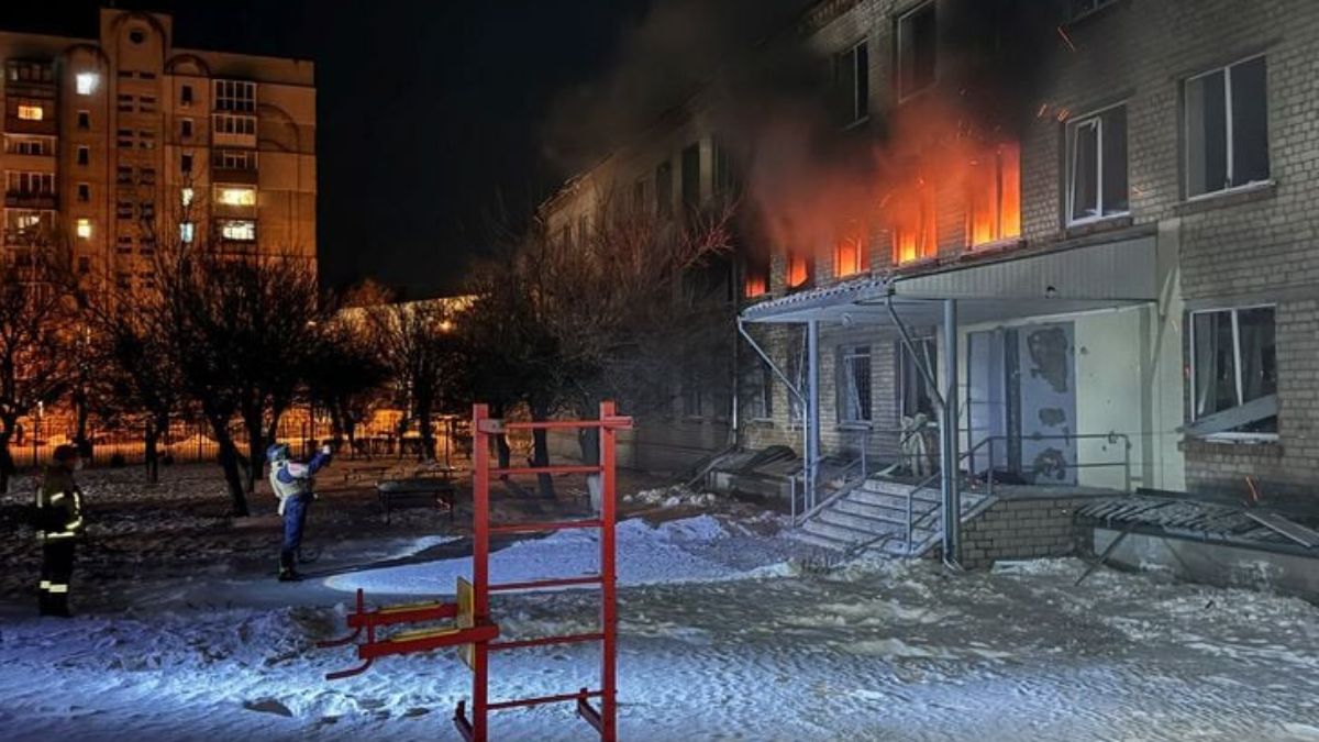 ucraina bombardata kiev 2 morti e 4 feriti cresce ancora il bilancio delle vittime di guerra da Thesocialpost.it ucraina bombardata kiev 2 morti e 4 feriti cresce ancora il bilancio delle vittime di guerra