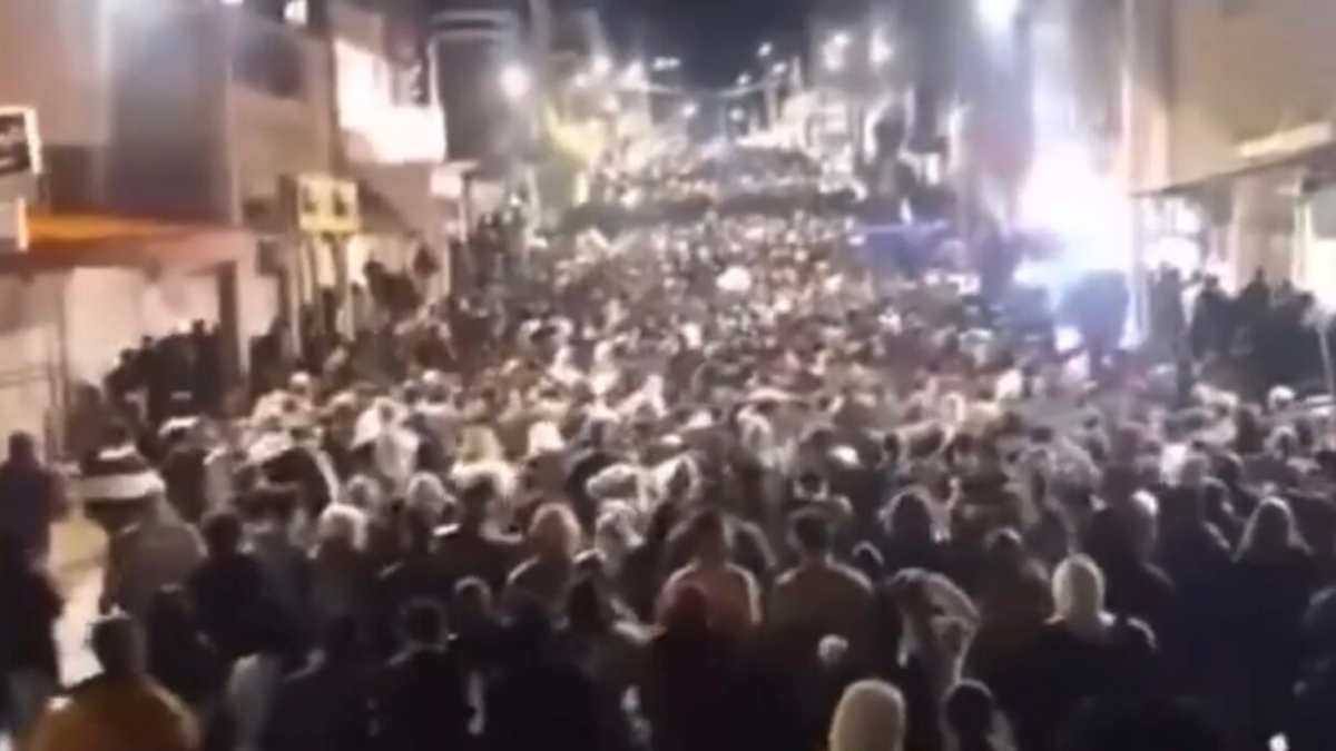 Dove va l’Iran? 46 anni dopo la caduta dello Scià la storia non si ripete in farsa