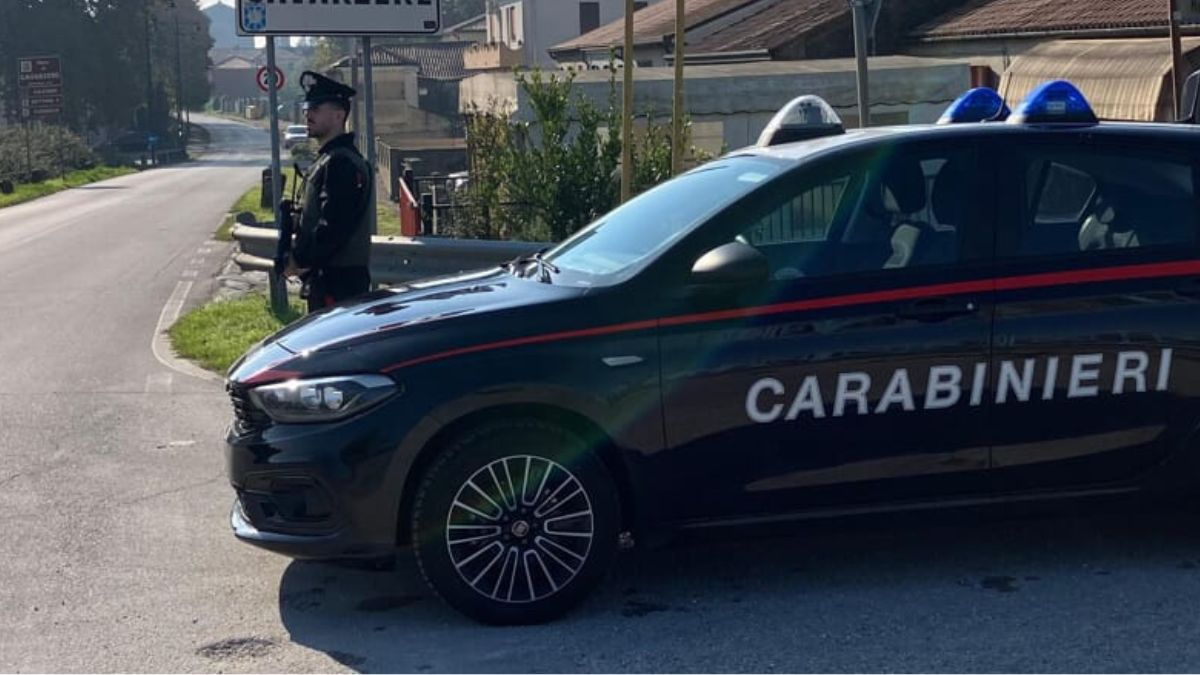 tenta di bruciare la moglie follia in italia il gesto del figlio piccolo incredibile da Thesocialpost.it tenta di bruciare la moglie follia in italia il gesto del figlio piccolo incredibile